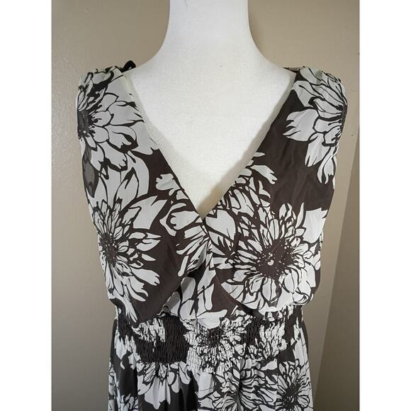 Lane Bryant Dress Brown Floral Wrap Top Sheer Over Lining Sz 16 Sleeveless Flowy - Picture 2 of 10
